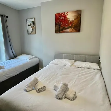 Shamrock Guest house